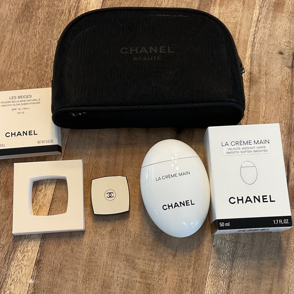 CHANEL White La Crème Main Hand Cream with Black CHANEL Cosmetic Pouch